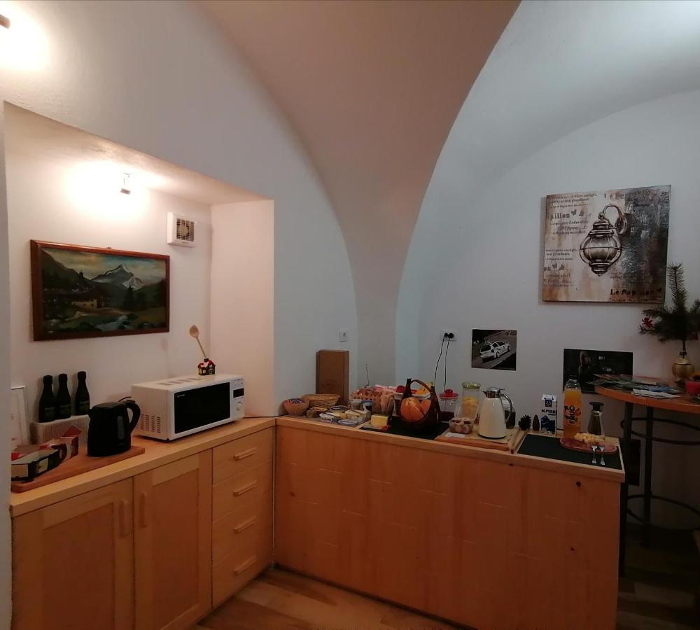 Apartma Na Starem Placu Idrija Exterior foto
