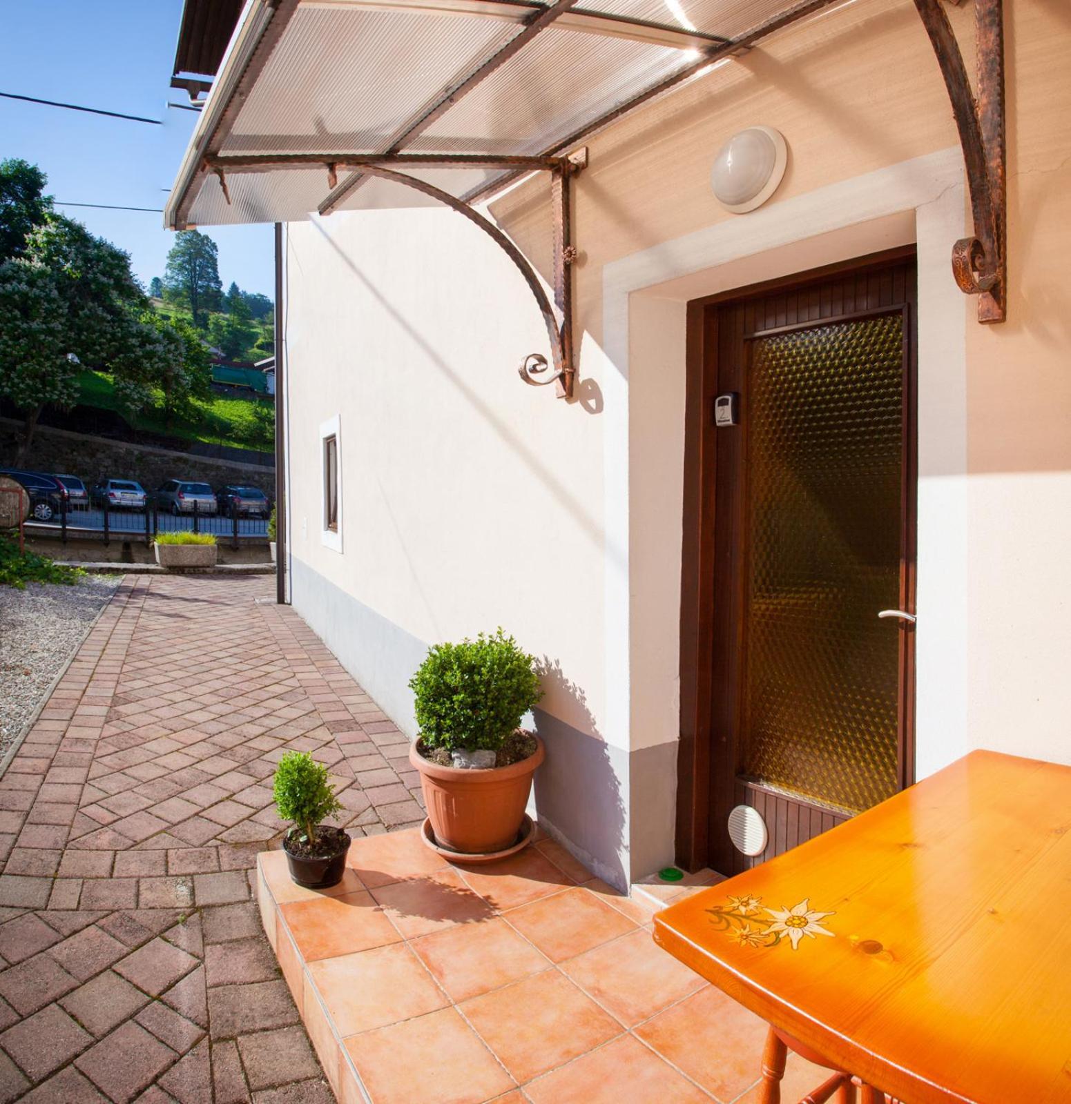Apartma Na Starem Placu Idrija Exterior foto